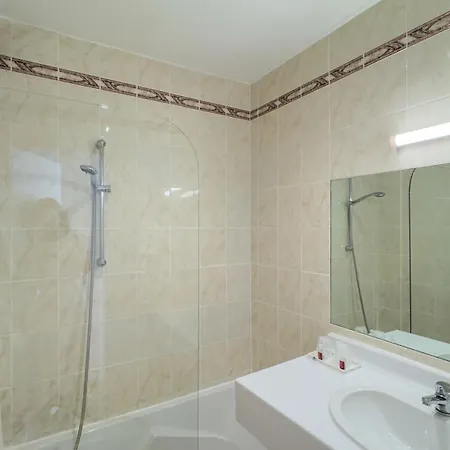 Carlton Nice, Partially Renovated ニース