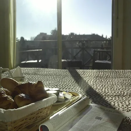 Carlton Nice, Partially Renovated ニース