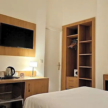 Hotel Carlton 3*