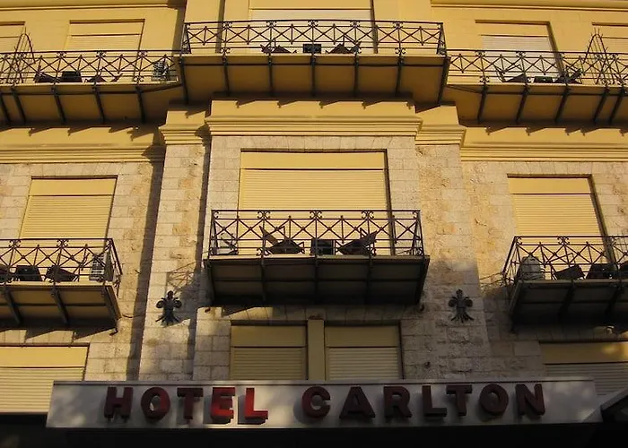Carlton Hotel