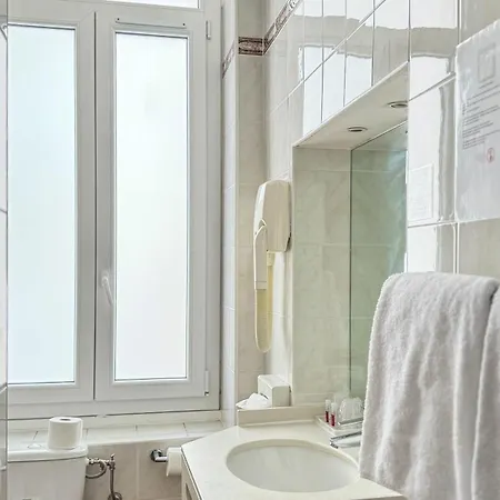 Carlton Nice, Partially Renovated نيس