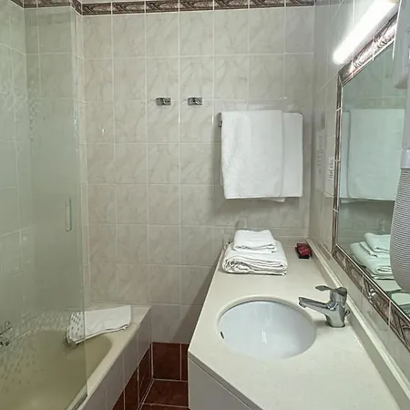 فندق Carlton Nice, Partially Renovated