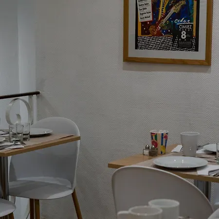 Carlton Nice, Partially Renovated فندق نيس