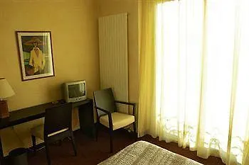 Carlton Nice, Partially Renovated 3* نيس