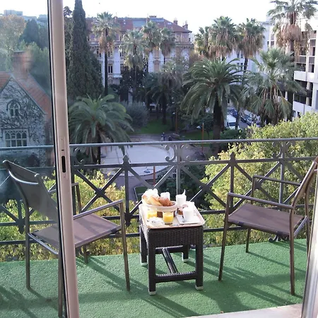 فندق Carlton Nice, Partially Renovated 3*
