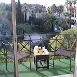 Szálloda Carlton 3*