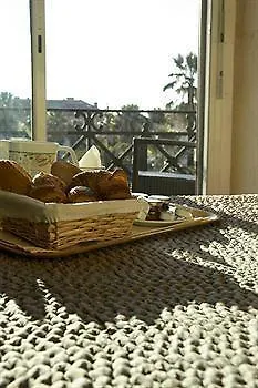 Carlton 3* ニース